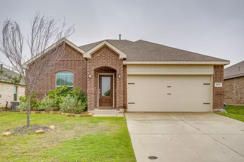 1605 River Crossing Dr, Anna, TX 75409