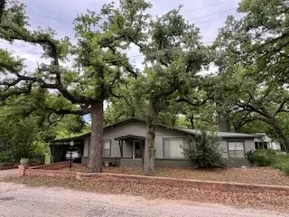 101 E 6th St, Shady Shores, TX 76208