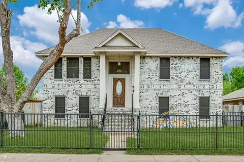 4912 Trinity Cross Ct, Dallas, TX 75236