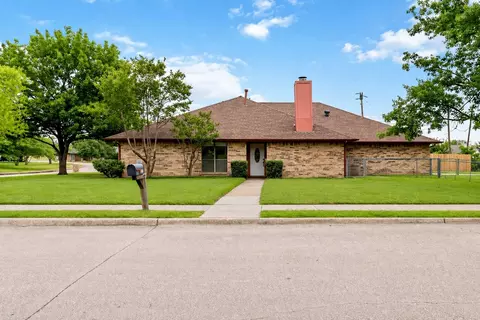 3440 Salmon St, Sachse, TX 75048