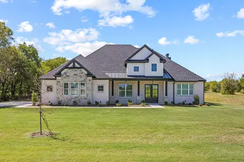 153 Dove Lndg, Valley View, TX 76272