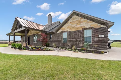 3401 Chinaberry Ln, Joshua, TX 76058