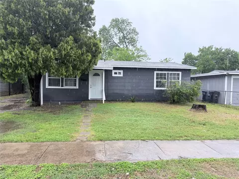 3705 Castleman St, Fort Worth, TX 76119