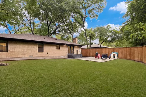 8029 Claremont Dr, Dallas, TX 75228