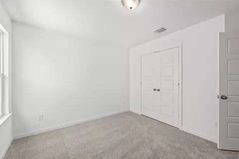 Bedroom - 111 Adaline Bnd, Mcgregor, TX 76657 photo 4 of 5