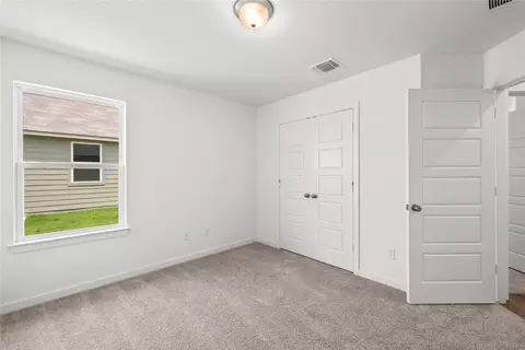 Bedroom - 111 Adaline Bnd, Mcgregor, TX 76657 photo 2 of 5