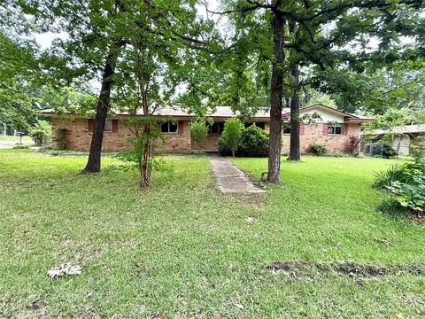 1354 Shady Ln, Canton, TX 75103