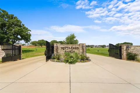 7717 Pickett Ln, Burleson, TX 76028