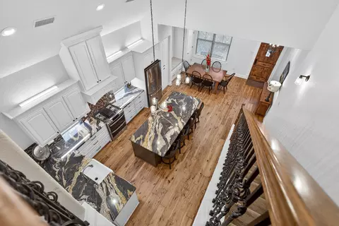 8714 Fullerton Dr, Cleburne, TX 76033