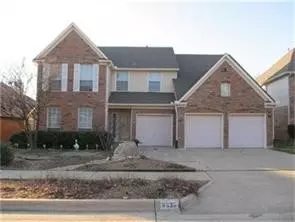 8335 High Brush Dr, Dallas, TX 75249