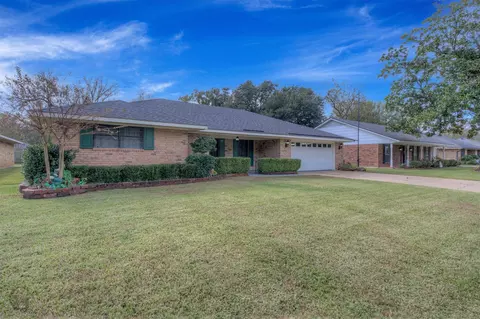 519 Rock Hollow Dr, Shreveport, LA 71115