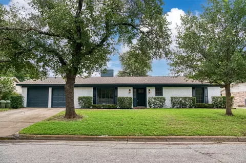 4916 Vance Rd, North Richland Hills, TX 76180