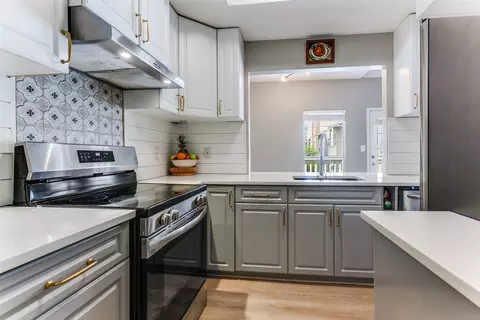 8600 Coppertowne Ln #903, Dallas, TX 75243