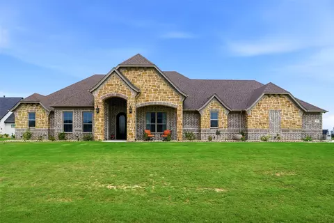 12005 Bella Vino Dr, Fort Worth, TX 76126