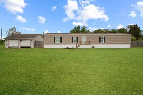 30 Galley Dr, Denison, TX 75021