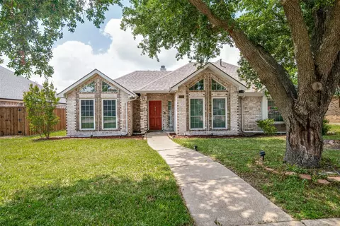 6417 Rosebud Dr, Rowlett, TX 75089