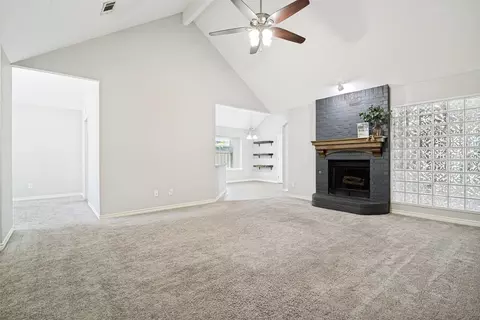 6417 Rosebud Dr, Rowlett, TX 75089