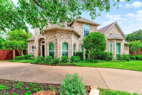5824 Woodwind Dr, Plano, TX 75093