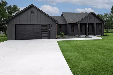828 Quail Run, Cleburne, TX 76031