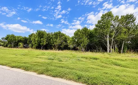 8504 Dornoch St, Cleburne, TX 76033