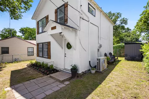 408 E Baylor St, Weatherford, TX 76086