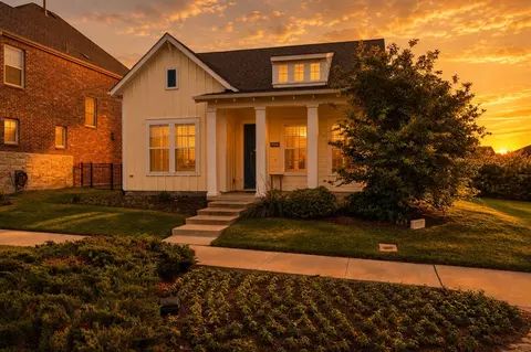 8900 Homestead Blvd, Rowlett, TX 75089