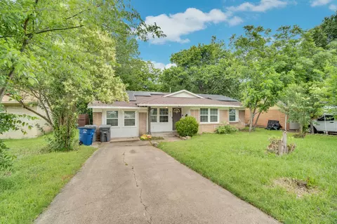 419 Highcrest Dr, Dallas, TX 75232