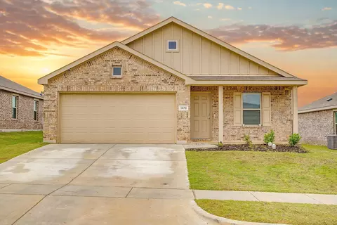 1473 Yachtclub Dr, Pelican Bay, TX 76020