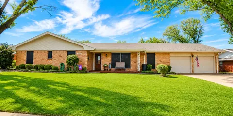 4504 Jennings Ave, Wichita Falls, TX 76310
