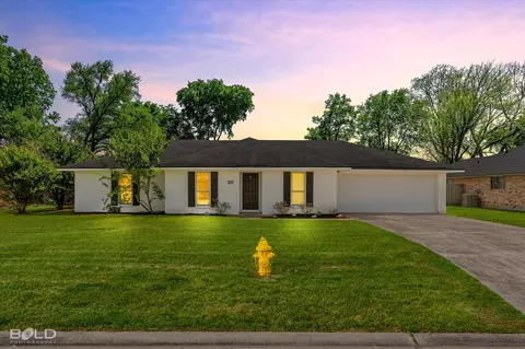 2516 Fieldwood Cir, Bossier City, LA 71111
