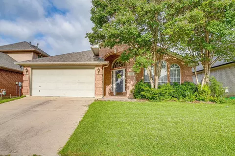 8853 Trace Ridge Pkwy, Fort Worth, TX 76244