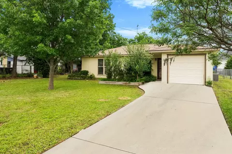 3803 College St, Greenville, TX 75401