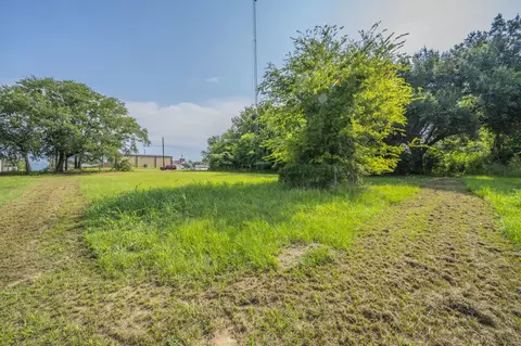 350 Quail St, Van, TX 75790