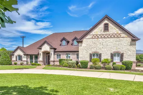 8470 Steeplechase Cir, Argyle, TX 76226