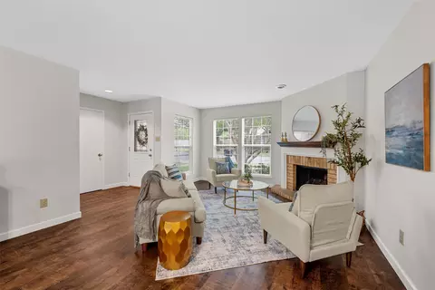 Living - 3305 Chimney Pl, Waco, TX 76708 photo 3 of 3