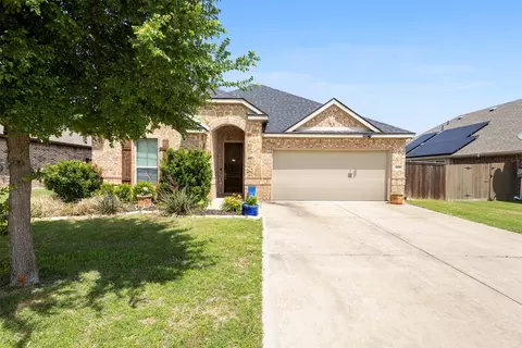 3605 Worthington Dr, Midlothian, TX 76065
