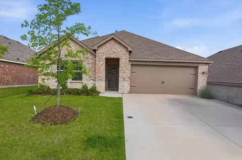 708 Cool Canyon Trl, Princeton, TX 75407