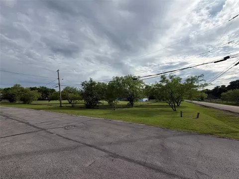 13104 Nile Dr, Dallas, TX 75253