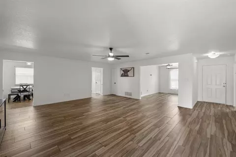 Living - 4209 Rance Ln, Waco, TX 76708 photo 1 of 3