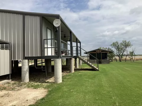 Exterior - 698 Blue Cat Blvd, Haskell, TX 79521 photo 3 of 4