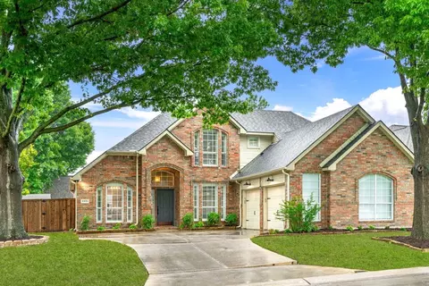 8901 Aplamado Dr, Mckinney, TX 75072