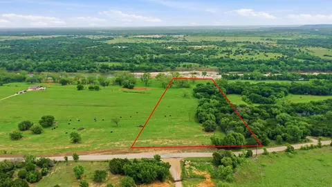 10501 Mitchell Bend Ct # -8, Granbury, TX 76048