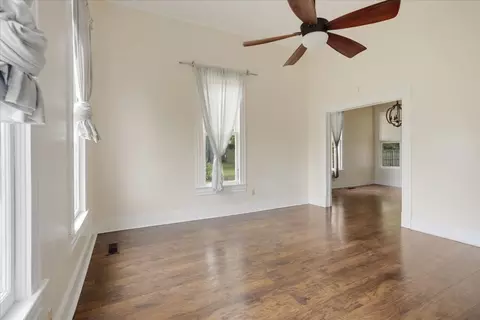 Living - 310 E 3rd St, Mount Pleasant, TX 75455 photo 2 of 8