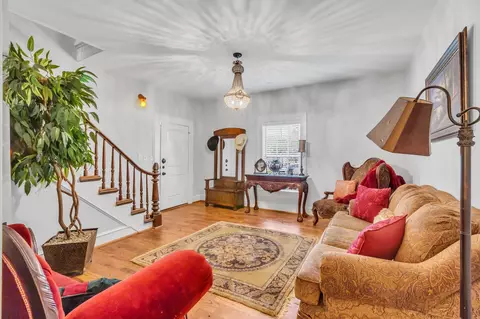 Entry Way - 701 Johnson, Terrell, TX 75160 photo 4 of 4