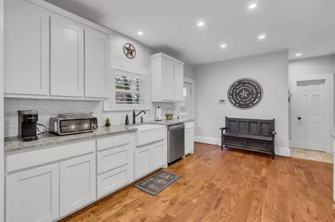 Kitchen - 701 Johnson, Terrell, TX 75160 photo 1 of 4