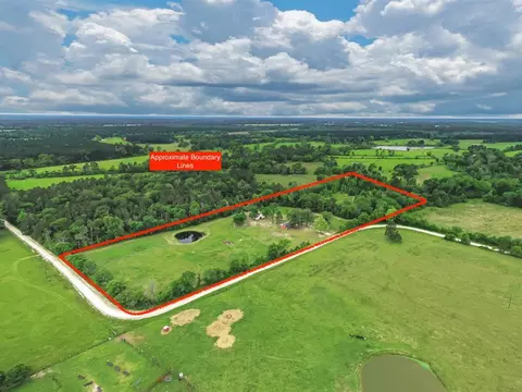 1085 Dukes Rd, Kennard, TX 75847
