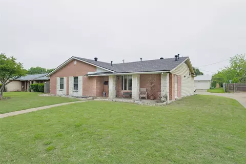 1125 Shadyglen Cir, Richardson, TX 75081