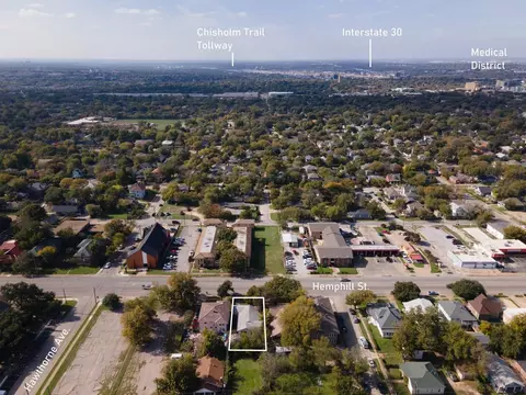 2009 Hemphill St, Fort Worth, TX 76110