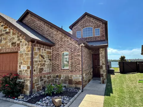 2313 Windjammer Way, Rowlett, TX 75088