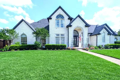 1616 Village Trl, Keller, TX 76248